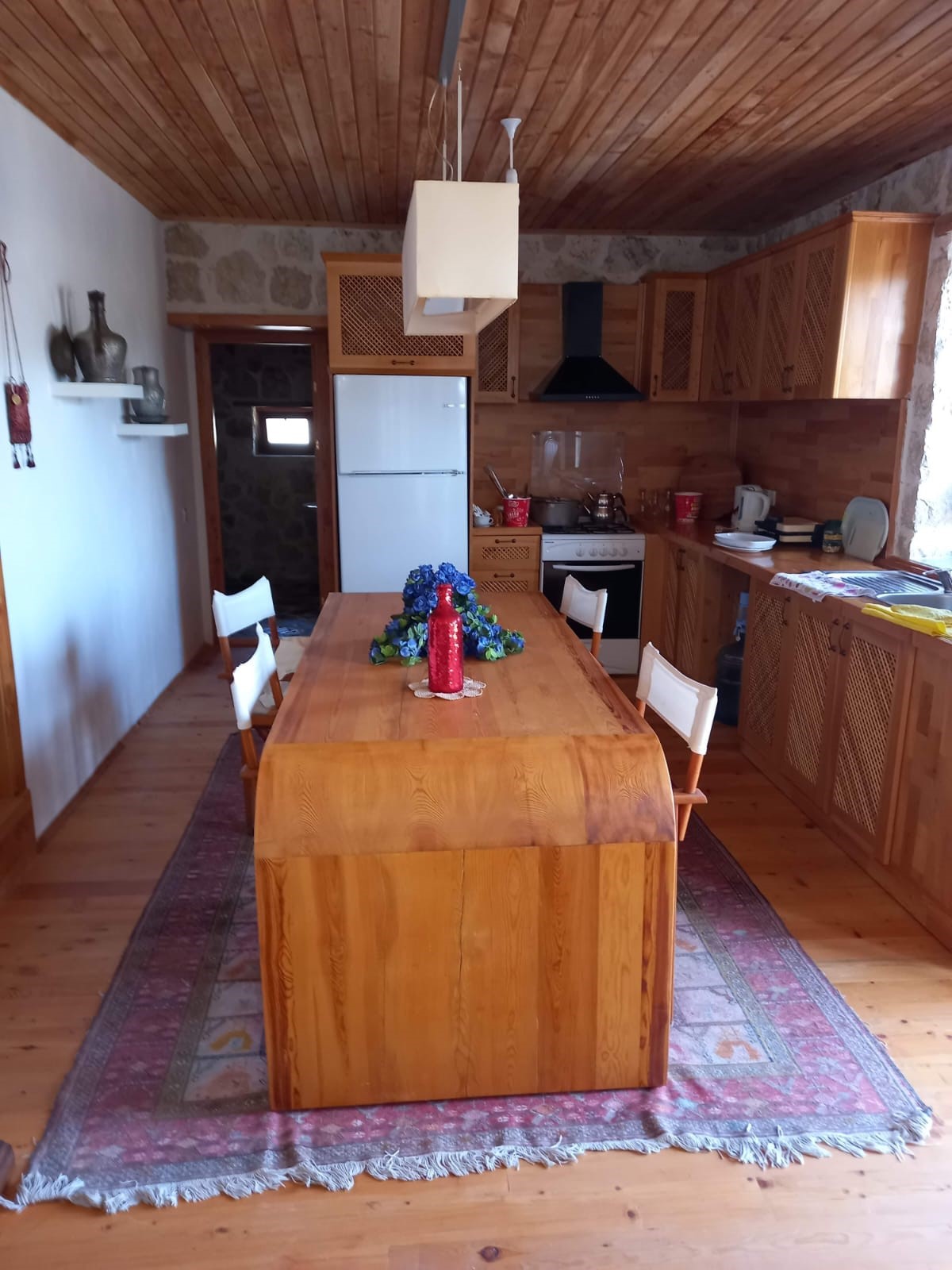 Kaş Yeniköy Asas ta müstakil taş ev